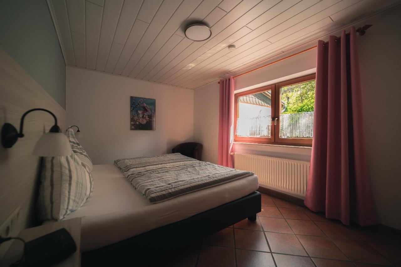 Urlaubsweingut Zecherhof Neef Eksteriør bilde